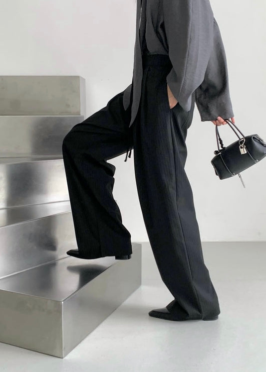 Casual pleated trousers