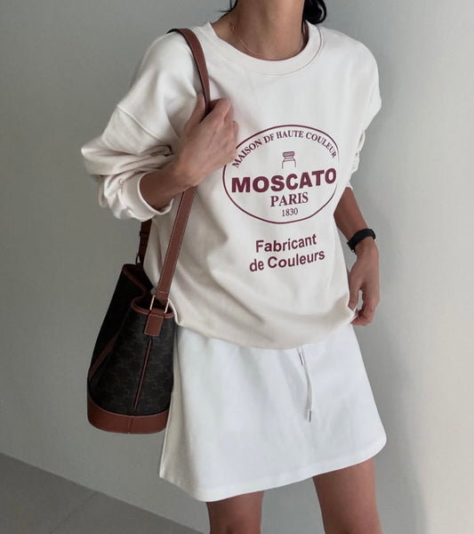 Moscato label sweater