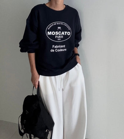 Moscato label sweater