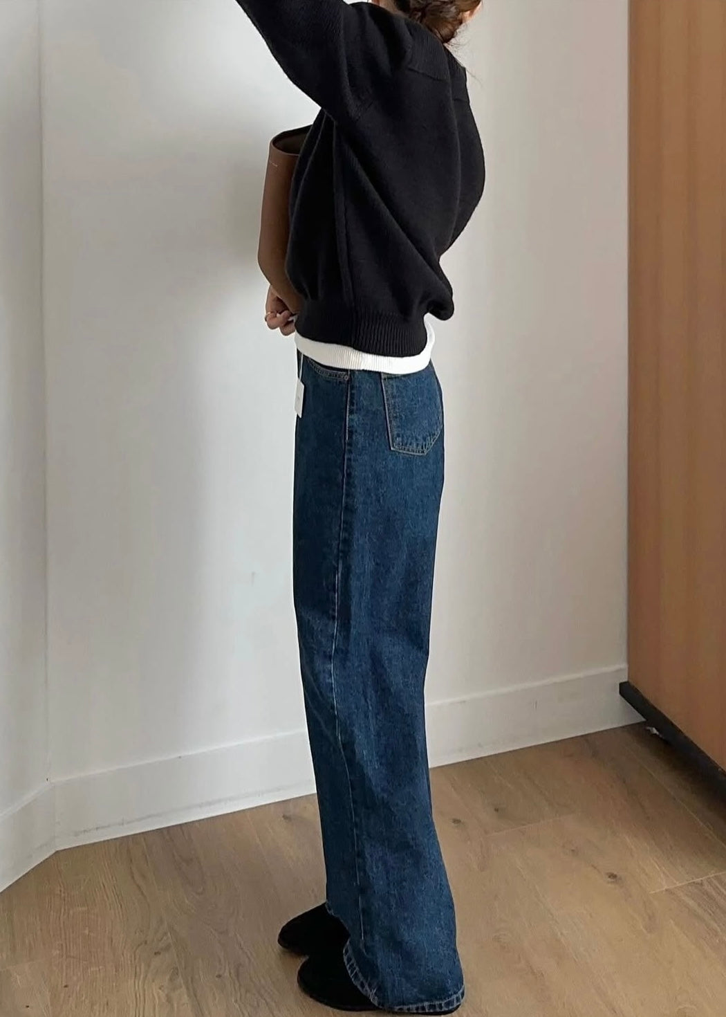 Indigo straight jeans