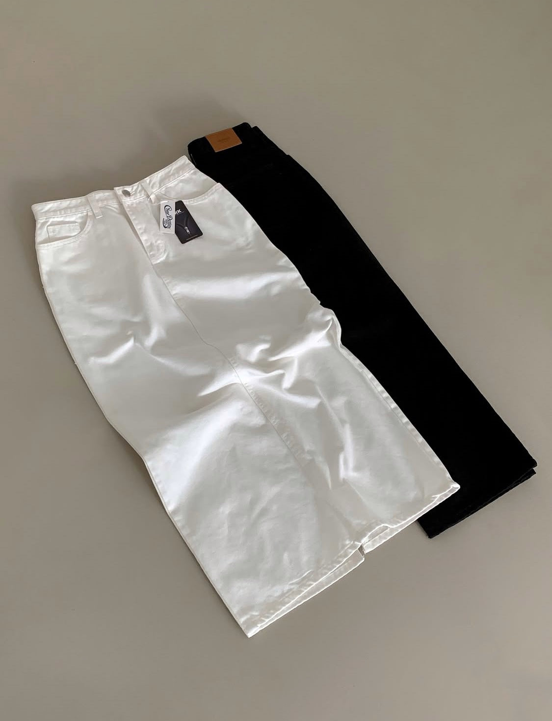 Straight A-line denim skirt