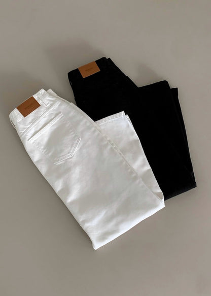 Straight A-line denim skirt