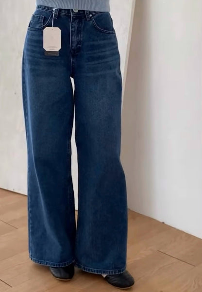 Indigo washed wide jeans