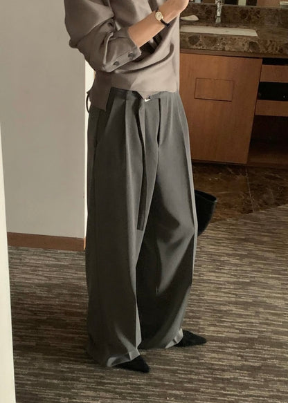 Single strap wide trousers