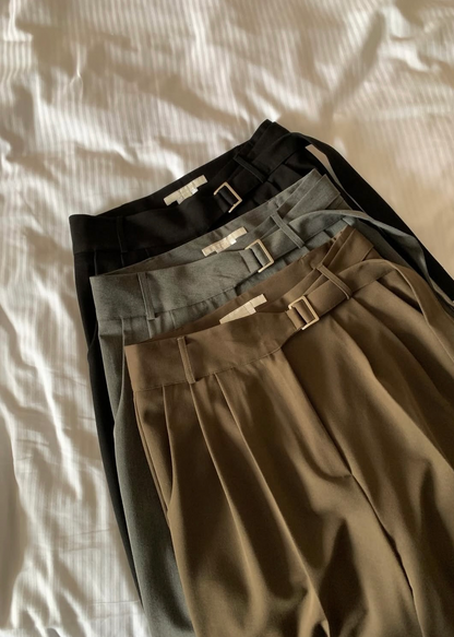 Single strap wide trousers