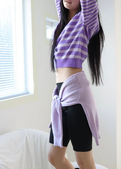 V-neck cropped borders knit
