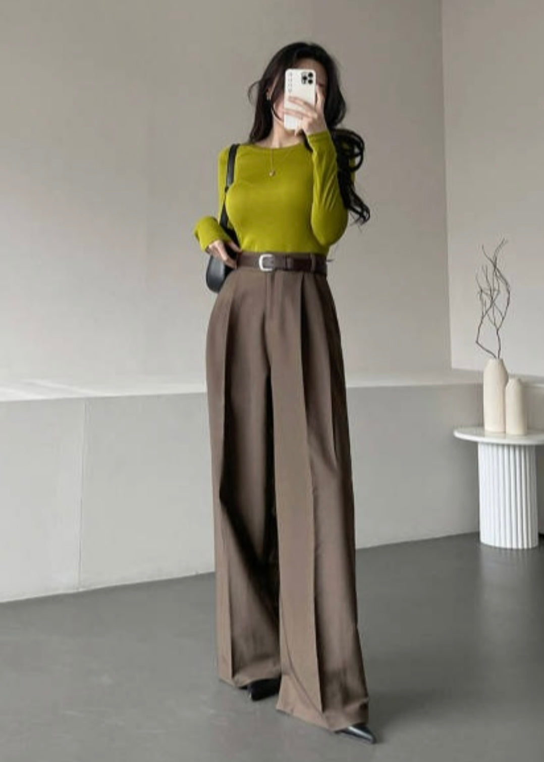 Double pleated wide slacks