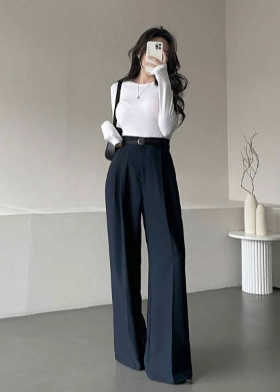 Double pleated wide slacks