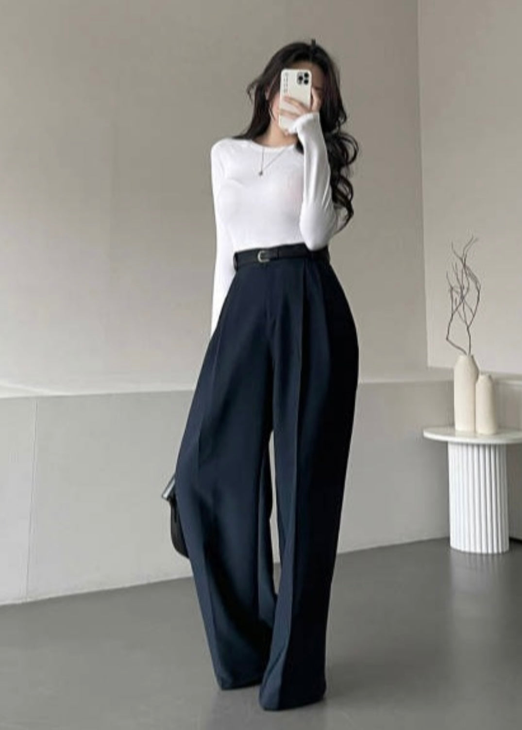 Double pleated wide slacks