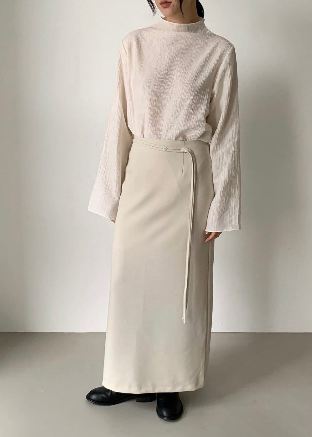 Lace tail straight skirt