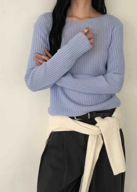 Wide neck Knit top