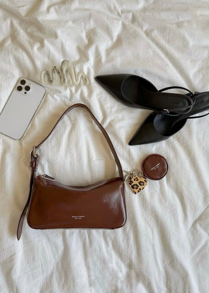 Soft loaf shoulder bag