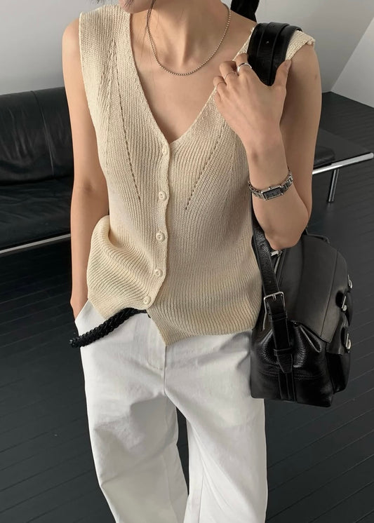 Square back knit vest