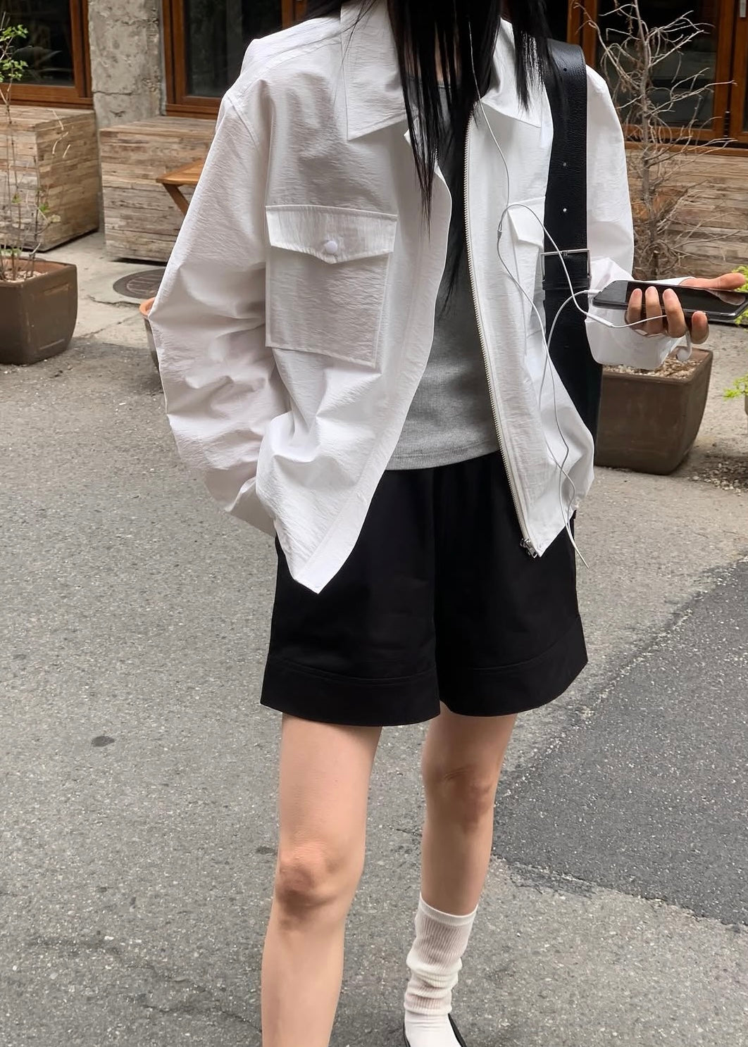 Boxy twill casual shorts
