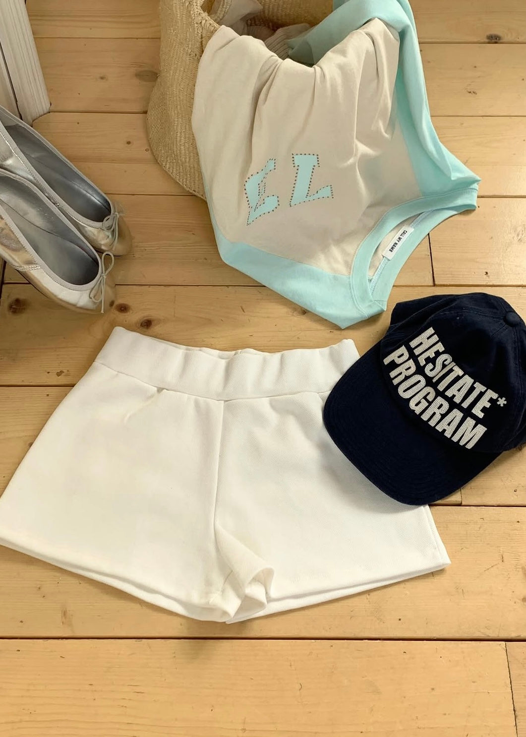 Canvas mini shorts
