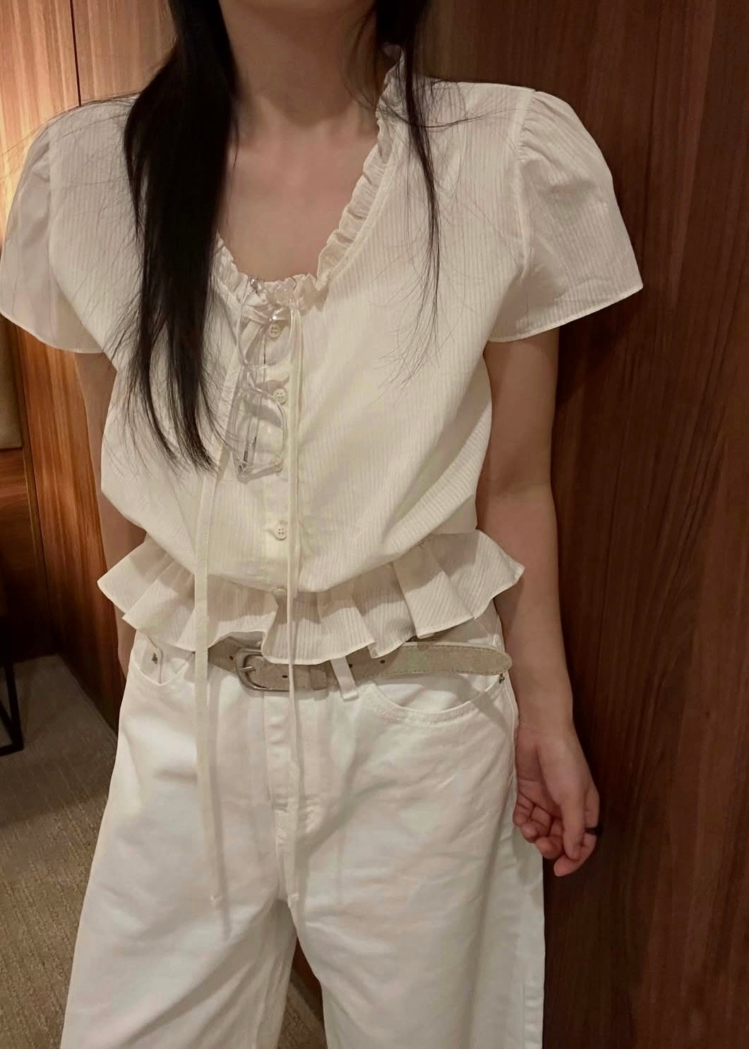 Ruffle ribbon blouse