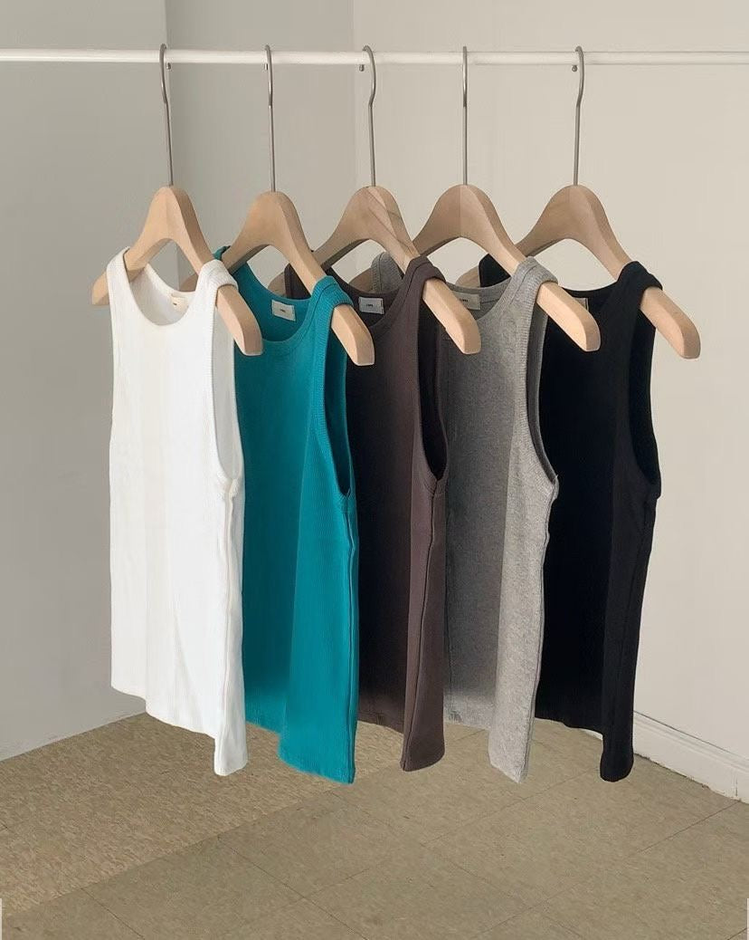 Middle seam tank top