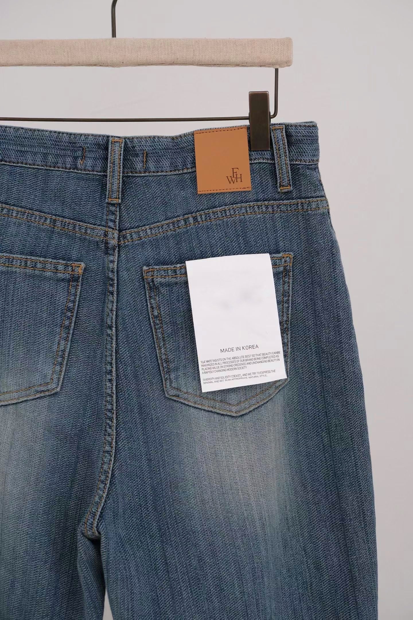 Bamboo pattern jeans