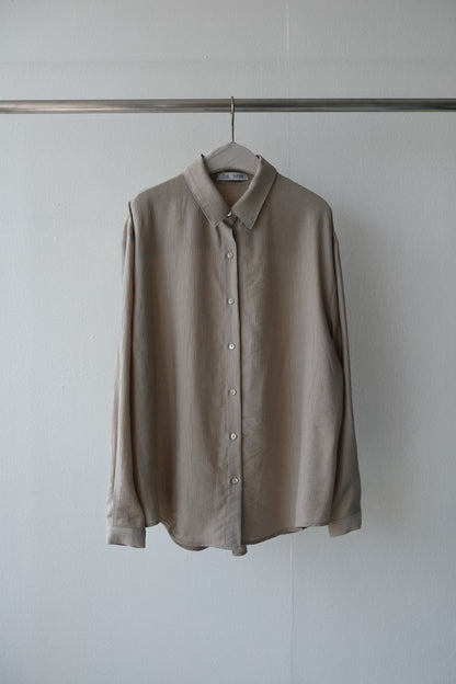 Light wrinkle relax shirt