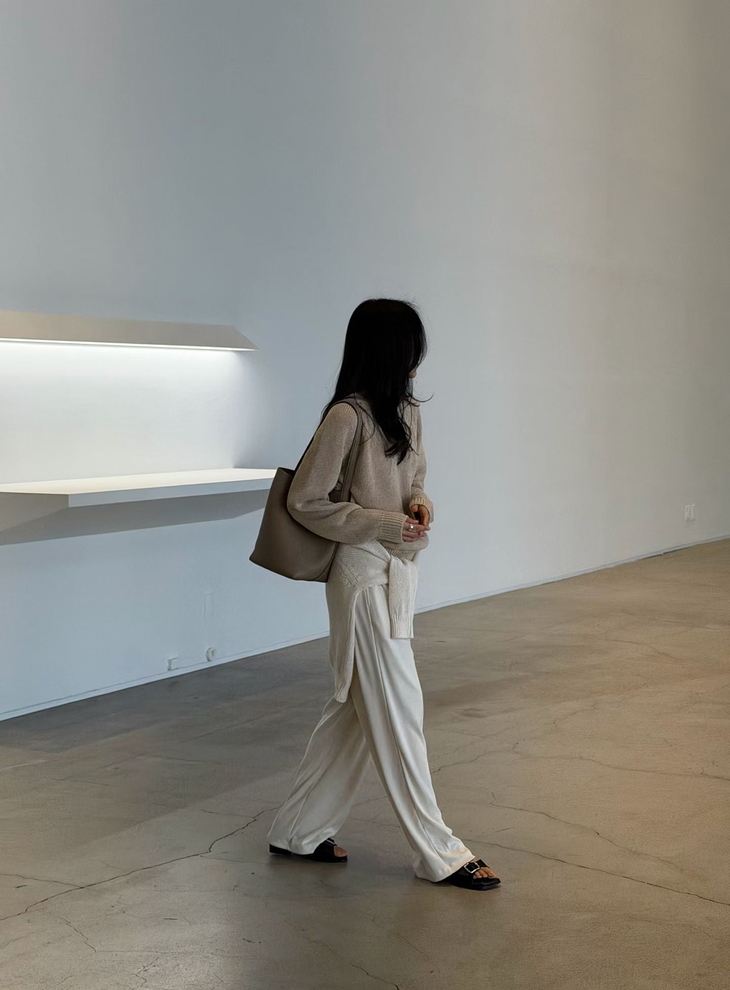 Wide straight drape pants